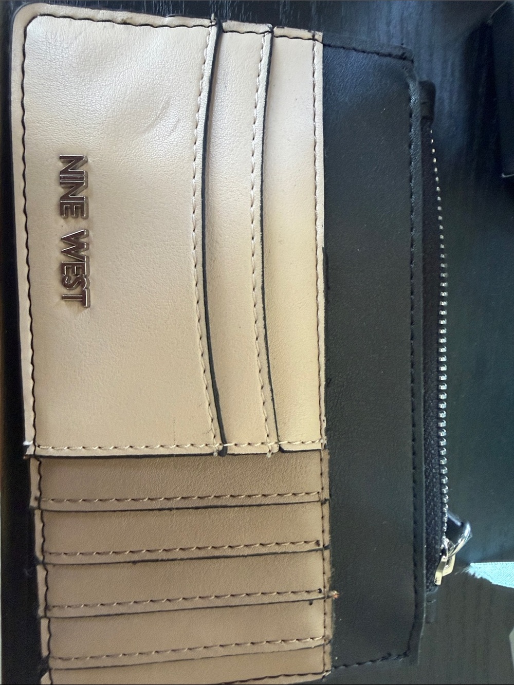 Nine West Black and Cream Leather Card Holder Wallet
